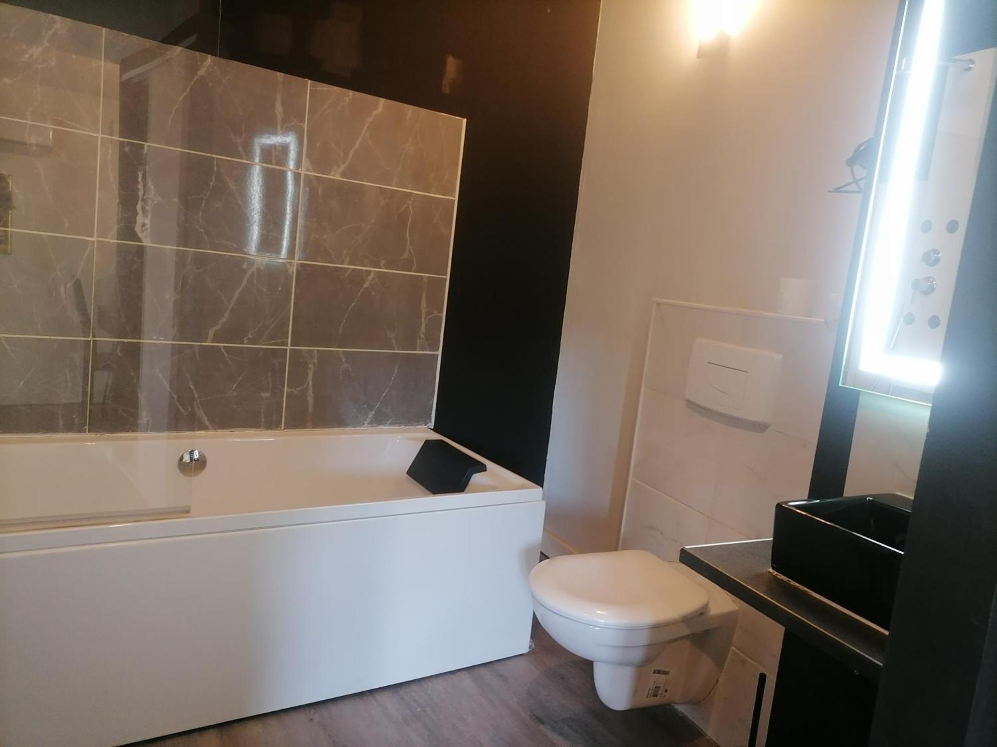 Studio Baignoire Centre Ville Narbonne Exterior foto
